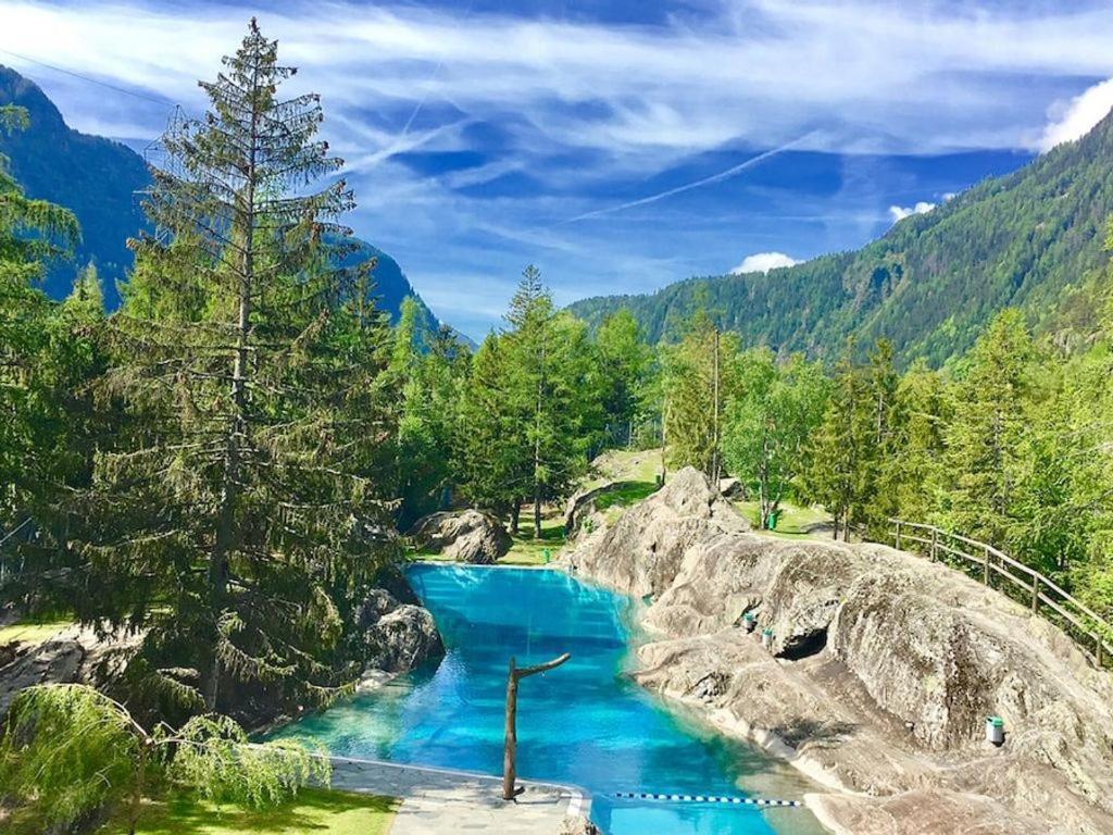 B&B Les Rochers 42 Lits Les Marécottes Dış mekan fotoğraf